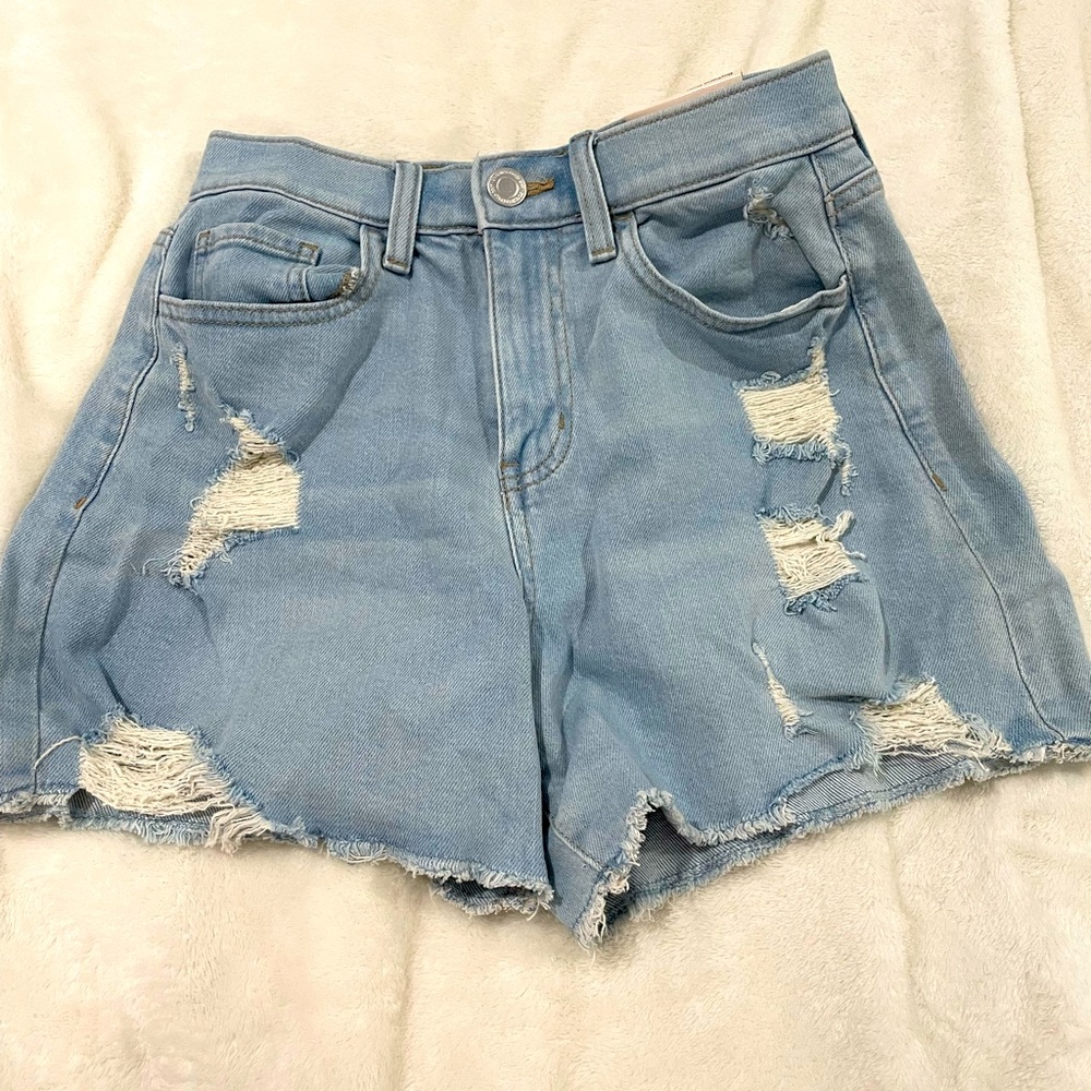 SO Boyfriend shorts, super high rise, 4in inseam, light blue